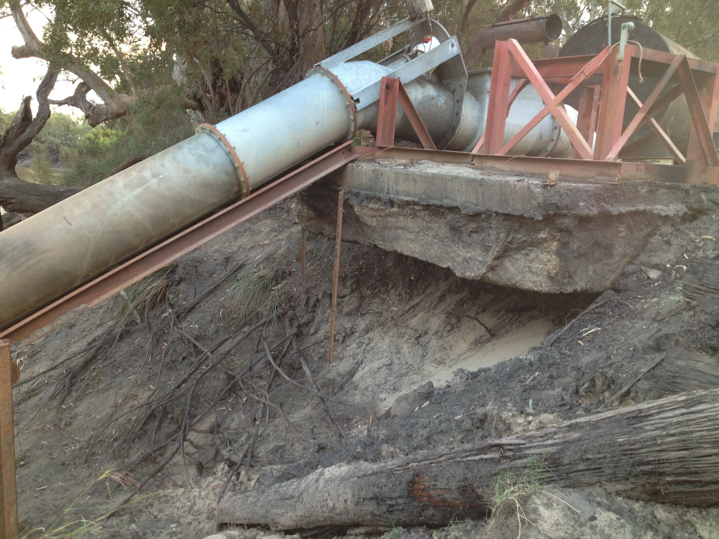 Mungundi flood damage
